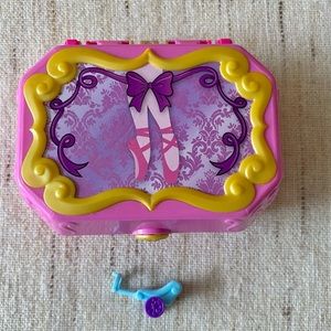 Polly Pocket Tiny Twirlin’ Music Box